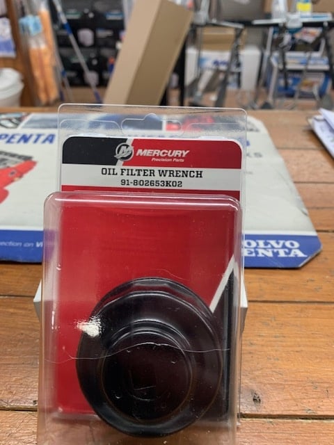 WRENCH FILT 802653K02