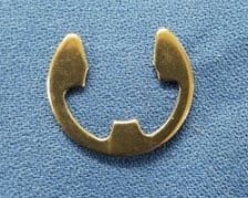 Volvo 3857521 - Clip